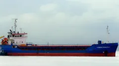Marmara'da Gemi Faciası: Tuğberk İmamoğlu Battı, Mürettebattan Haber Yok