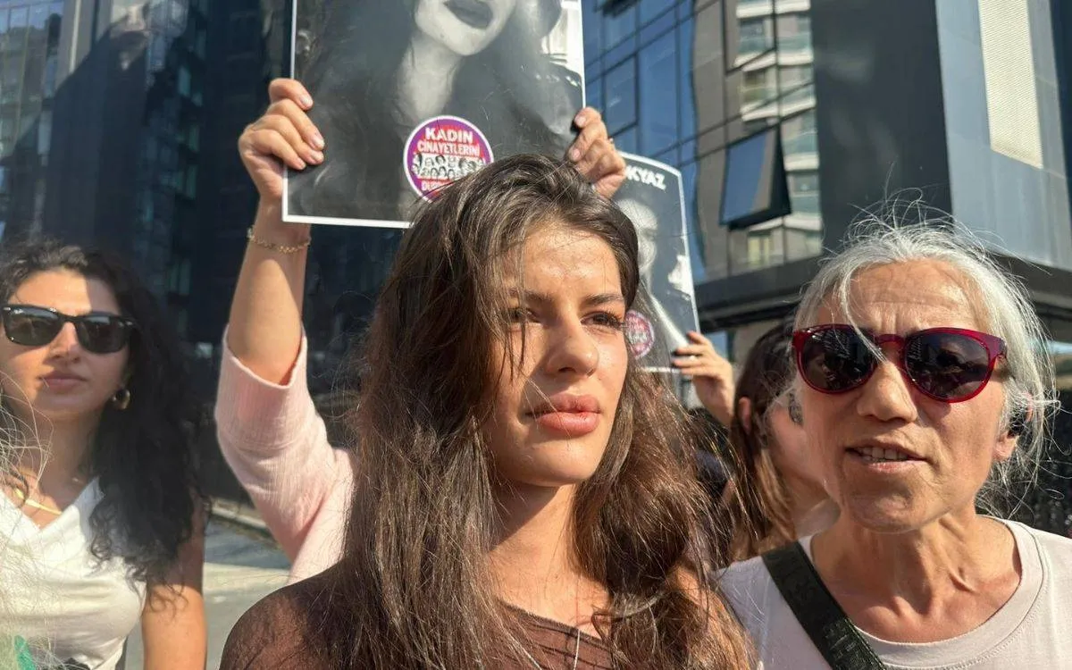 Ayşe'nin Davasında Esra Tokyaz'dan Kritik Çağrı: 'Sesimi Duyurun!'