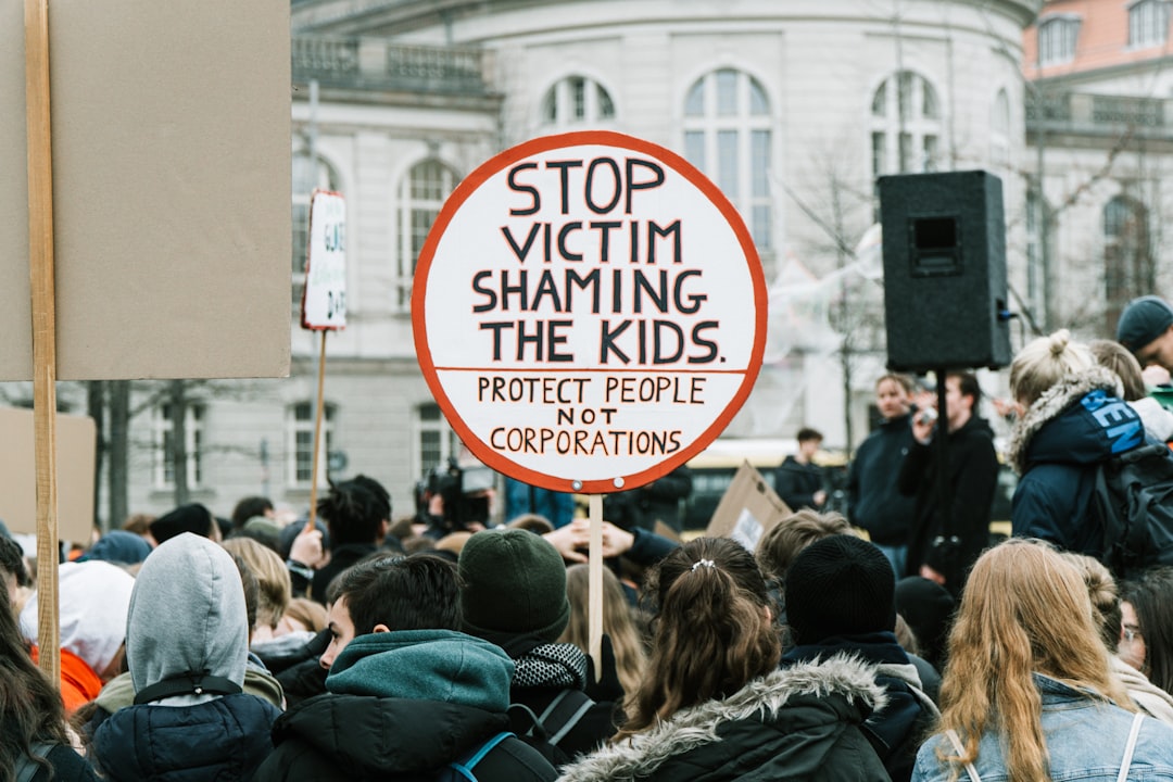 Gençlerin şiddetle ilişkisi