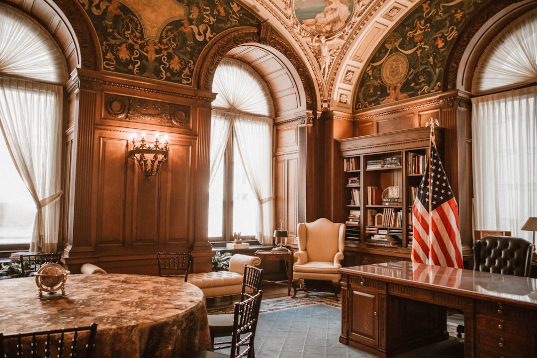 CHP'li Murat Bakan, İçişleri Bakanı ile Kritik Görüşmede!