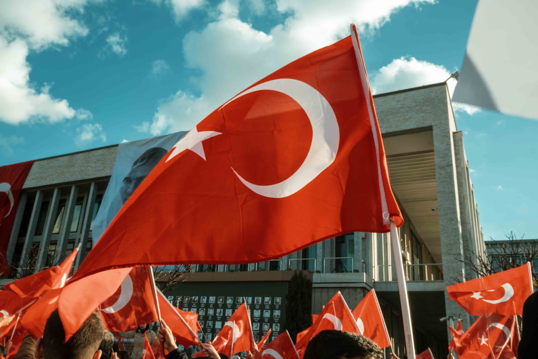 Türkiye Haritası üzerinde MHP Logo