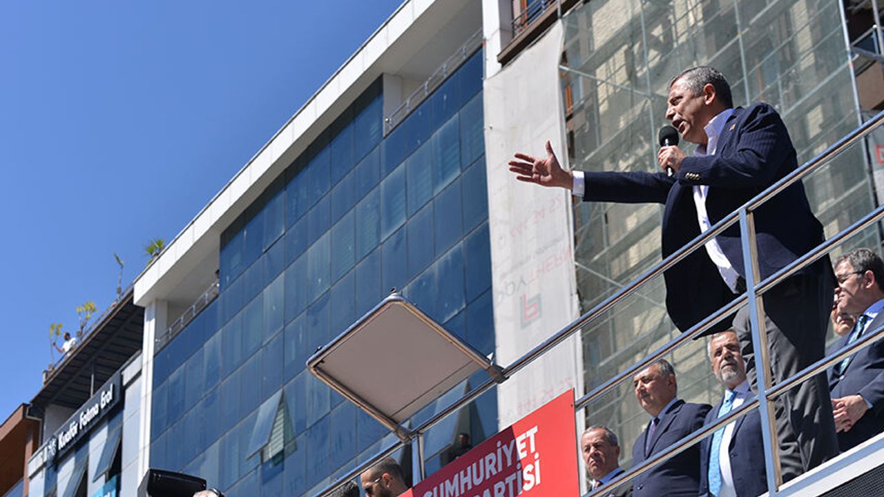 Özgür Özel'den Siyasette Öncelik Vurgusu: Kaynaklar Sınırlı mı?..
