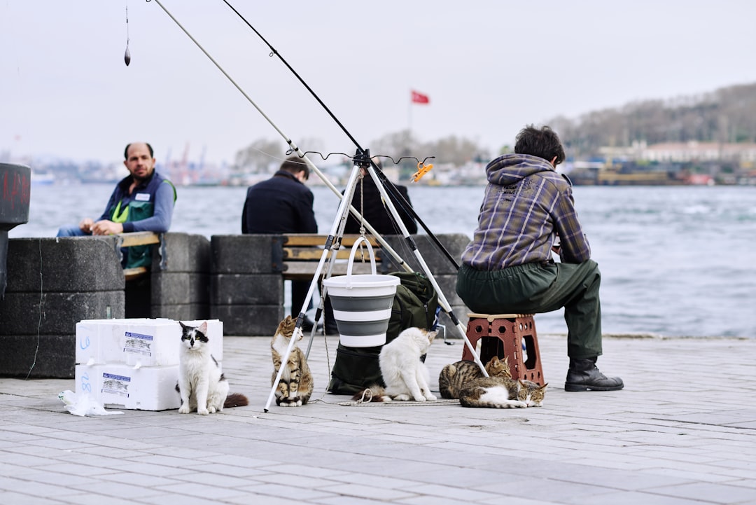 Sarıyer'de Balıkçı Teknesinde Korkutan Yangın Söndürüldü!