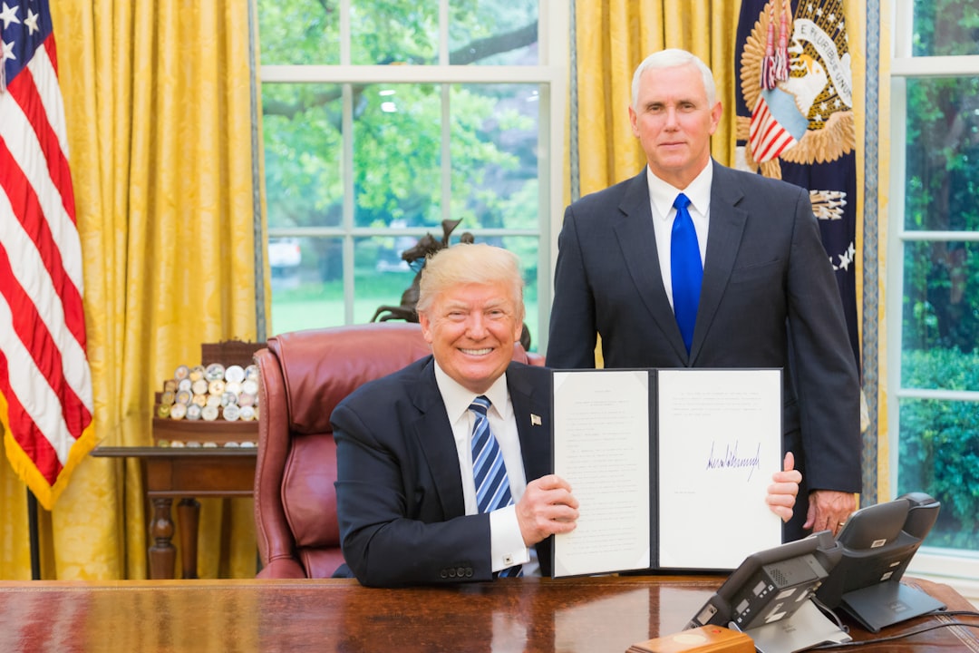 Trump Beyaz Saray Ulusal Güvenlik Toplantısı